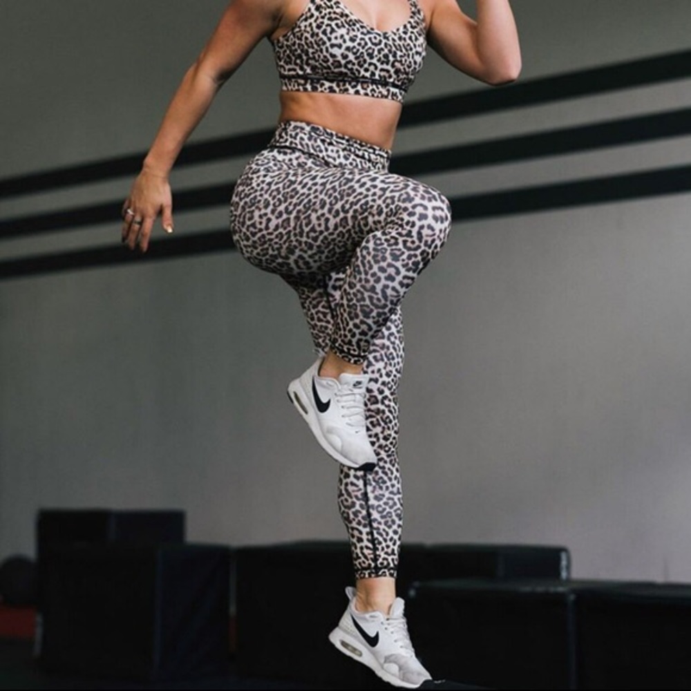 Zyia Leopard Brilliant Leggings